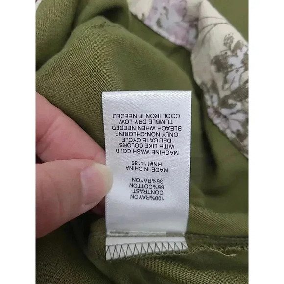 Frye and Co. Capri Pants Women's Size Large Wide Leg New with Tags - Picture 7 of 9